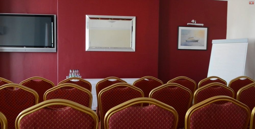 Hotel Adelphi Portrush Exterior foto The conference room